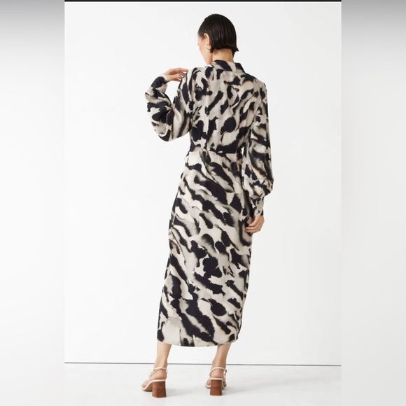 EUC & Other Stories black and tan print tie belted long sleeve wrap midi dress. - Picture 3 of 16